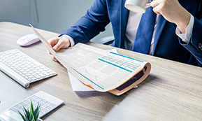 電子軸水墨凹版印刷機(jī)的性能特點(diǎn)